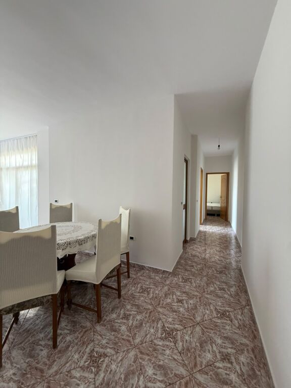 Apartament 2+1 ne Tirane kombinat