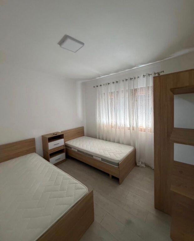For rent 2+1 apartment on Elbasan Street!