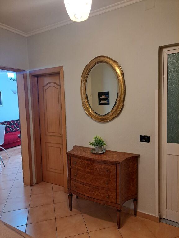 Tirana rent: Nice apartment in Xhamlliku area