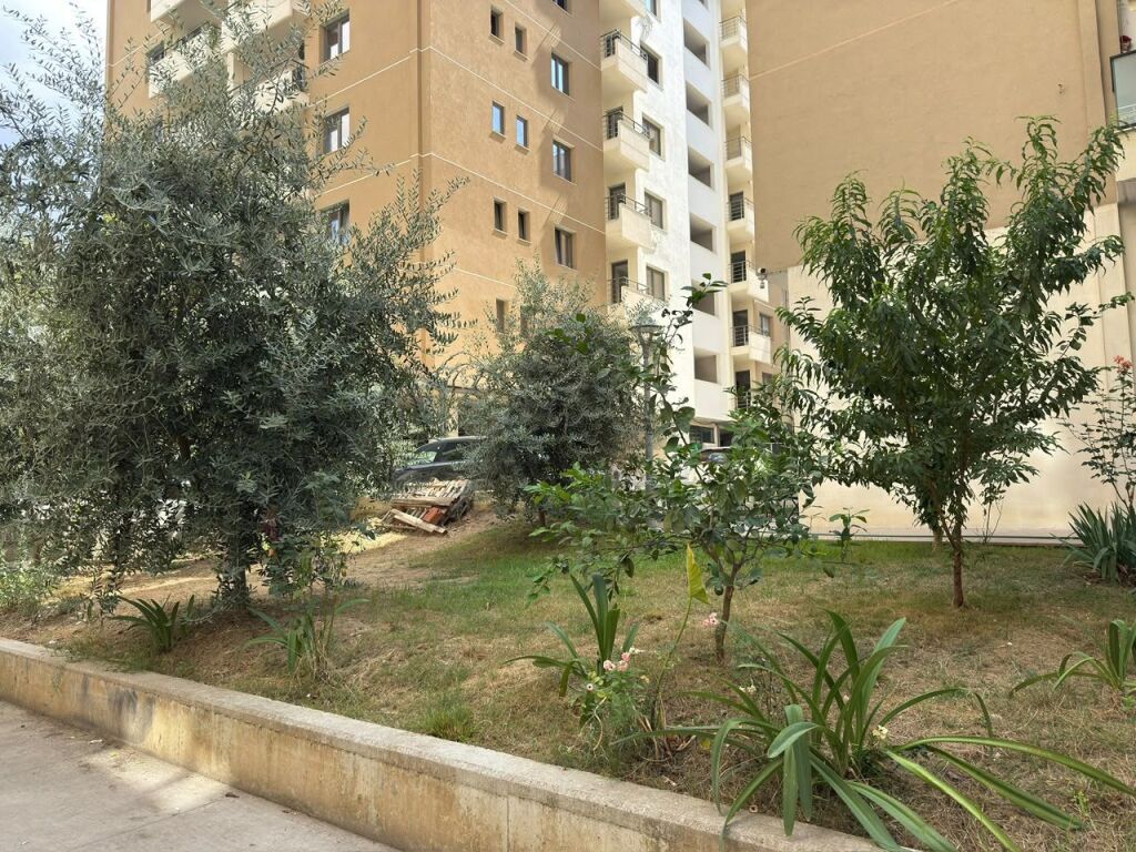 Long-term apartment rental – Lungomare, Vlorë