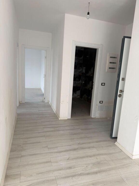 Apartment 2+1+2 for office rent is given at Kompleksi Ndregjoni, Jordan Misja Street, New Boulevard.