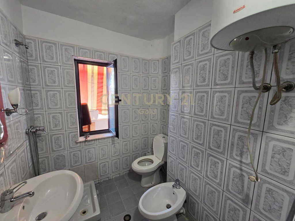 Apartament 1+1 per shitje prane shkolles se baletit