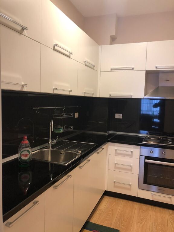 2+1, peti street dry lake, 650 thousand leks