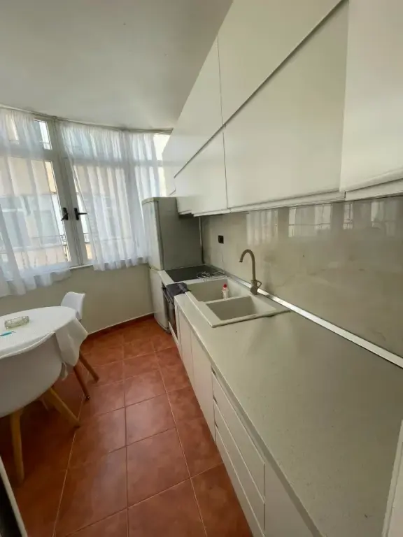 Qera | Apartament 2 + 1 | Komuna e Parisit | 700 €/muaj