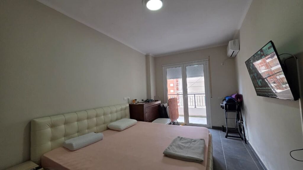 Appartamento 2+1 in affitto, vicino a Bolv Oil, via Pelivan Leskaj, Vlore