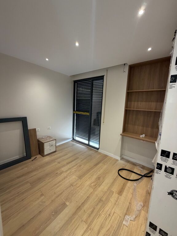 Apartment 2+1+2 for sale at the former bus park, with a mortgage of 208 million lek