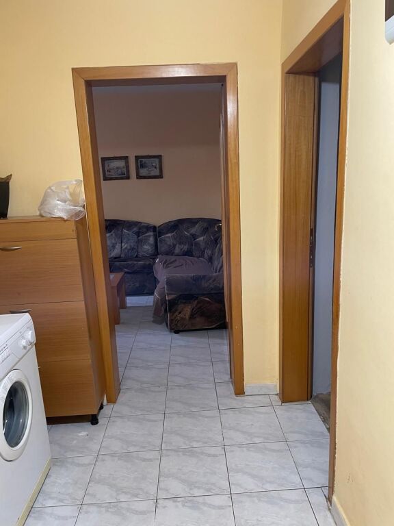 APARTAMENT ME QIRA 2+1 - SHKOLLA E BALETIT, PRANE RR. SE ELBASANIT  TIRANE