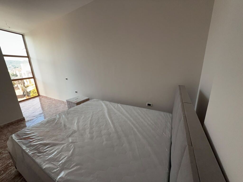 Apartament 2+1 ne Tirane kombinat