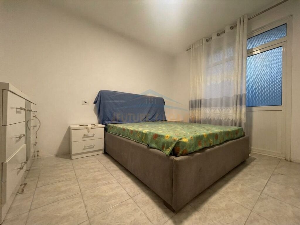 Shitet, Apartament 1+1, Pranë Shkollës "Sabaudin Gabrani", 21 Dhjetori
