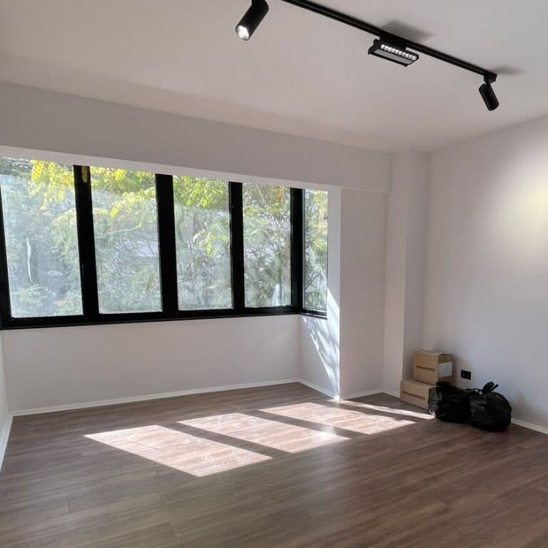 🏢✨ UFFICIO IN AFFITTO 2+1 | VICINO A SQUARE 21 ✨