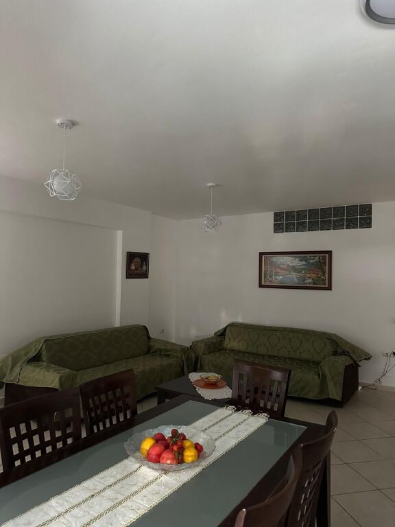 Apartament 2+1+2 ne Shitje,Lungomare prane Hannover,Vlore