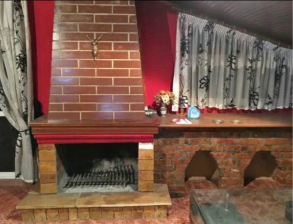 SHTEPI 1+1 ME QERA - PRANE UET, PORCELAN
