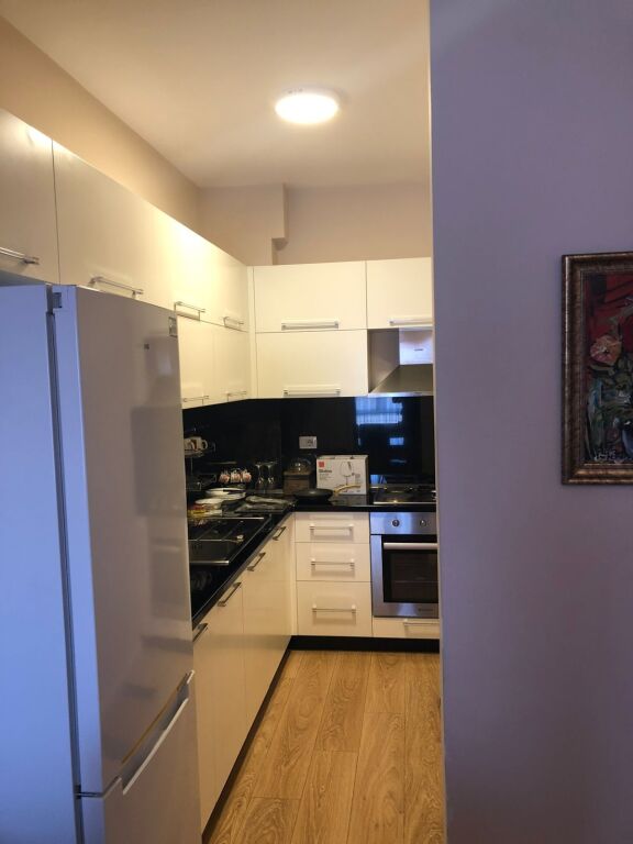 Apartment for rent Lake 650