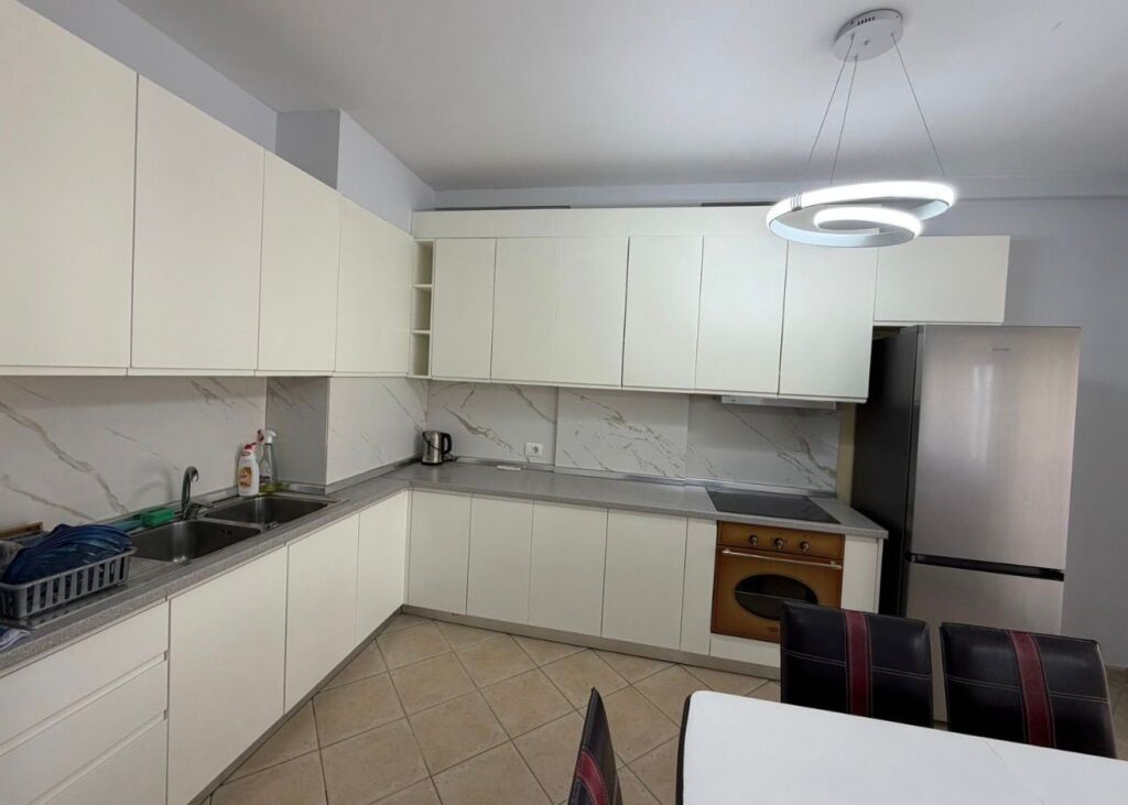 Appartamento 2+1 in affitto nel Centro vicino alla Procura Generale!