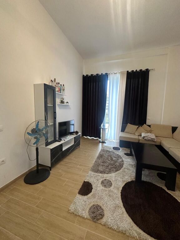 In affitto 2+1 Astir Tudas 50,000 leke