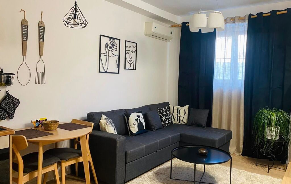 super apartment 2+1 for rent at Myslym Shyri.