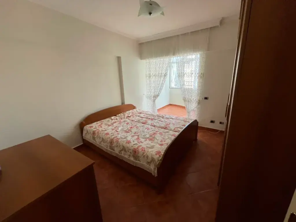 Qera | Apartament 2 + 1 | Komuna e Parisit | 700 €/muaj