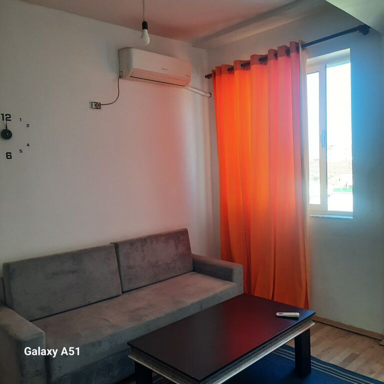 Vasil Shanto, jepet me qira apartment 1+1! 42.000 Leke