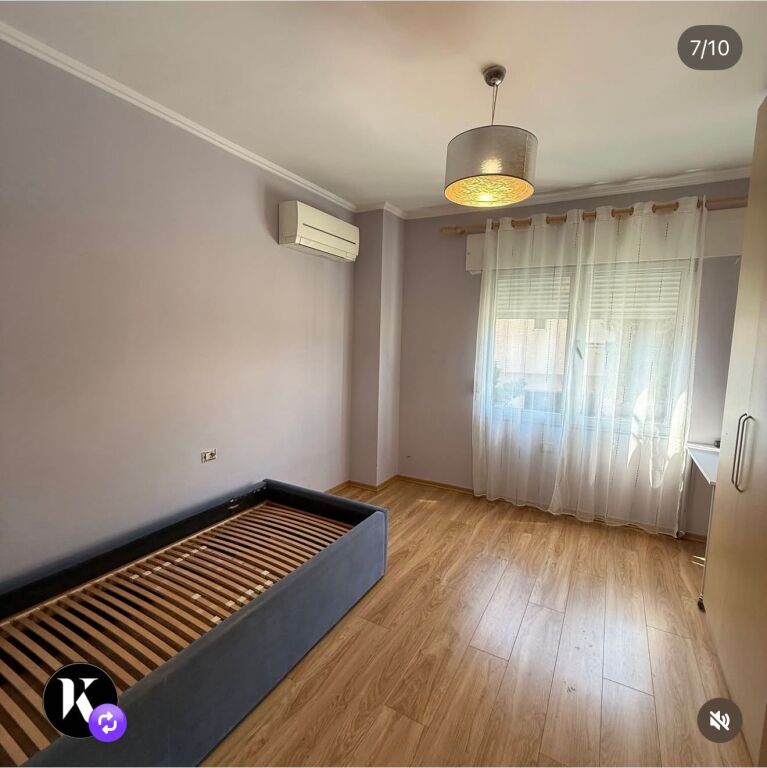 2+1, with parking, peti street dry lake, 800 euros negotiable
