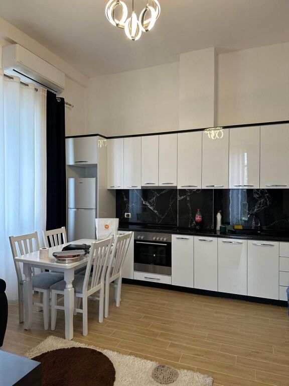In affitto 2+1 Astir Tudas 50,000 leke