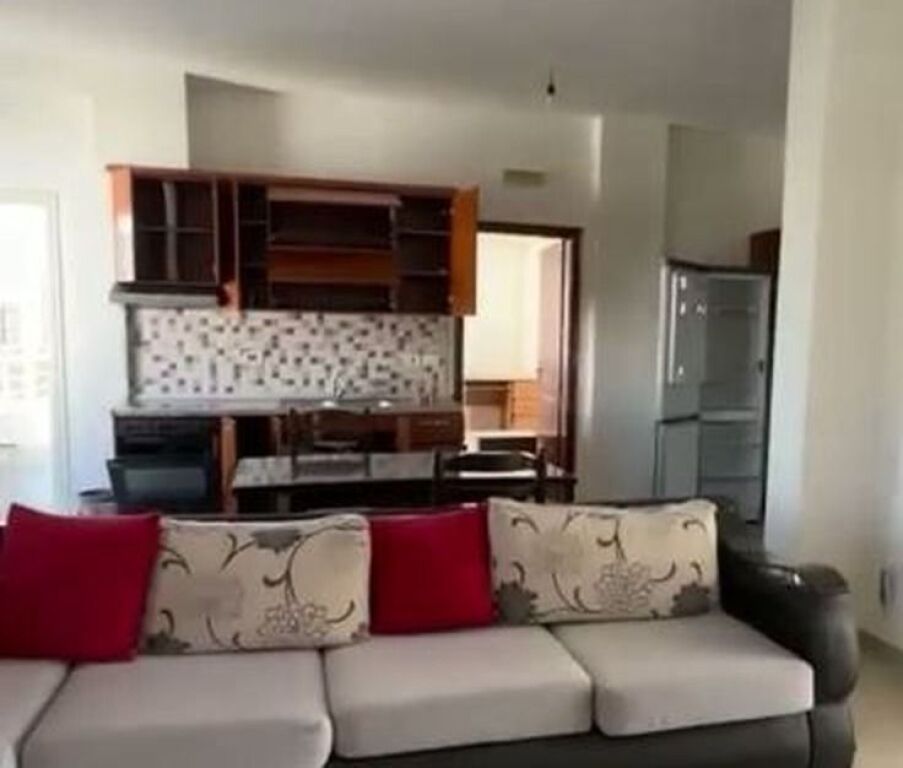 APARTAMENT 2+1 50,000 LEKE RRUGA JORDAN MISJA