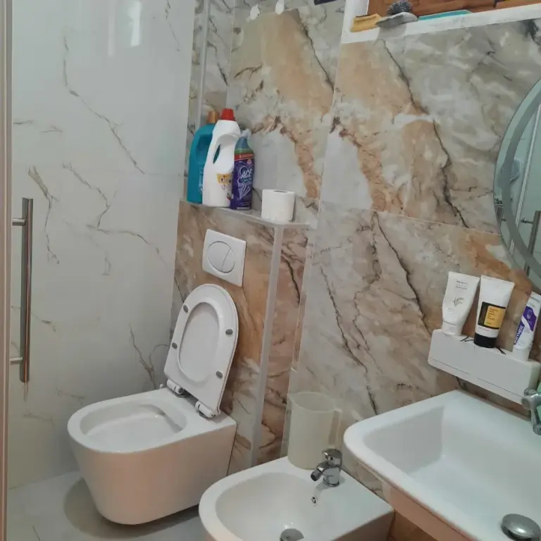 Rent | Shtëpi private 2 + 1 | Yzberisht | 450 €/month