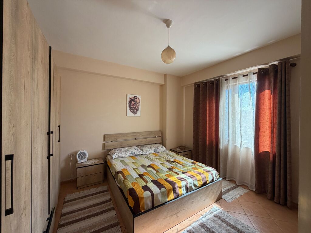 Jepet me qera Apartment 2+1 ne Plazh
