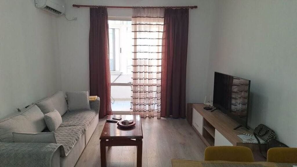 AFFITTASI 2+1 – VIA KAVAJËS | 107 m² Affitto: 68.000 LEK/mese