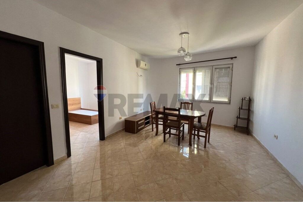 JEPET APARTAMENT 2+1 NË YZBERISHT