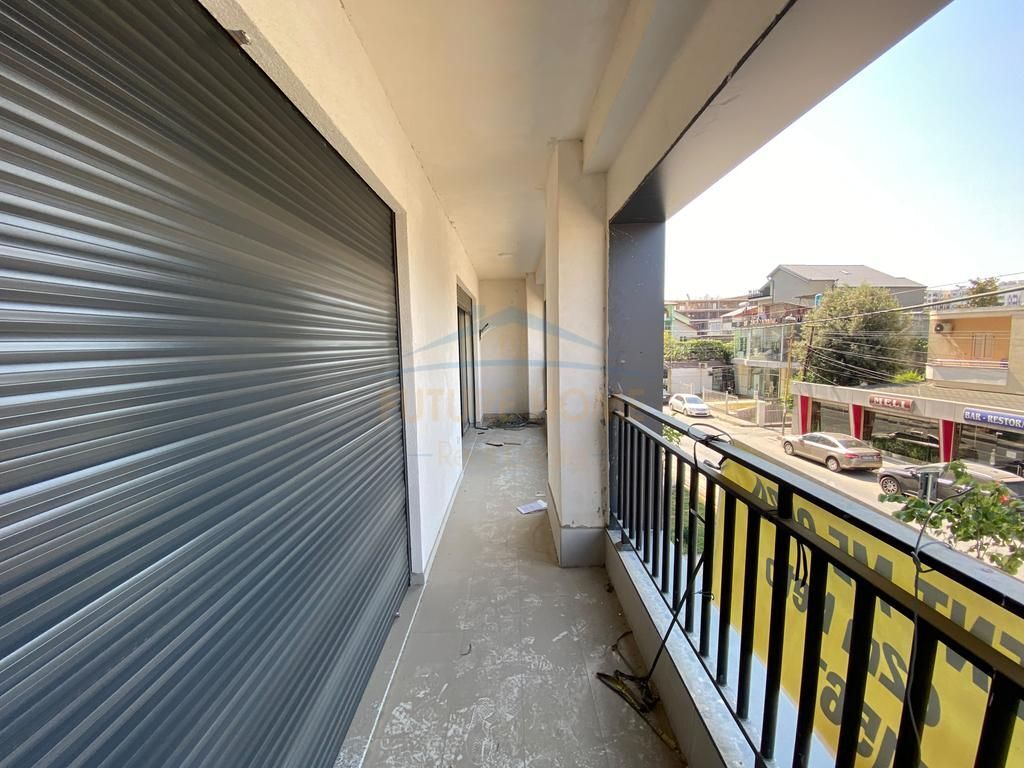 Affitto, Spazio, Complesso Ndregjoni, Via Jordan Misja, Tirana . Empire74018