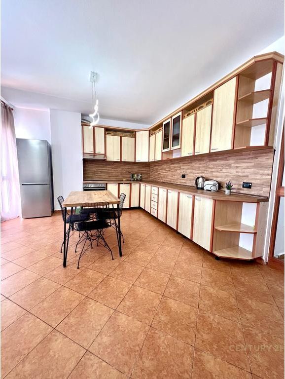 Don Bosko, Appartamento 2+1 in affitto 780 € /Mese 70.000 Lek /Mese