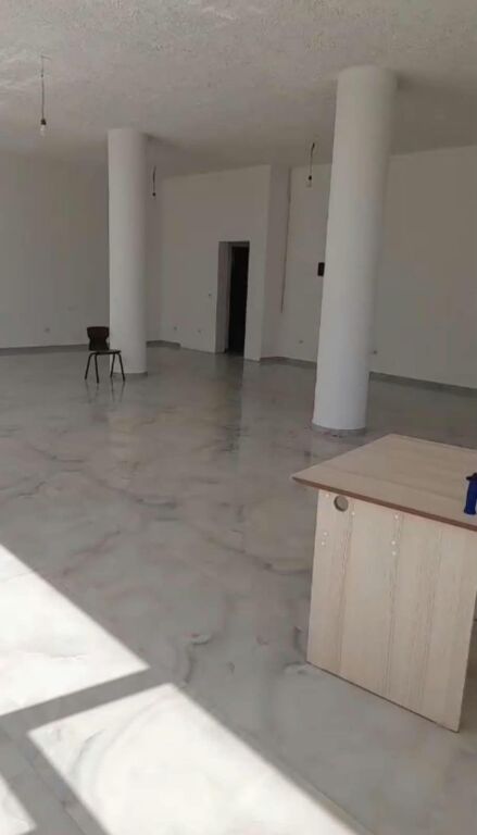 Rent | Ambjent Biznesi | Bërzhitë | 500 €/month