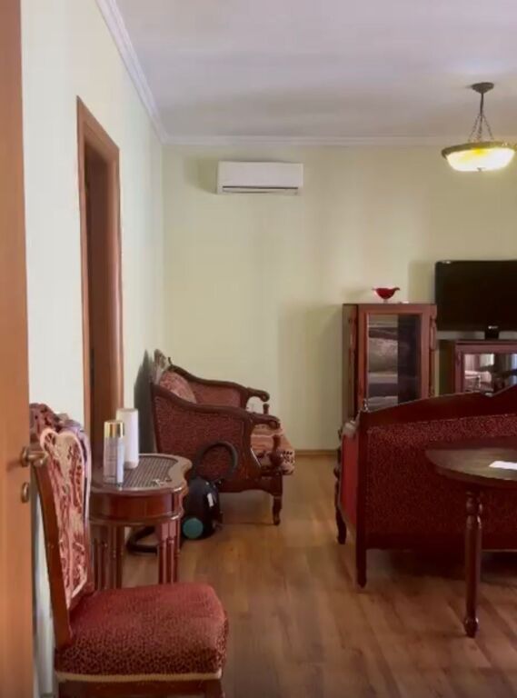 Apartament 2+1 me qira zona Oxhakut