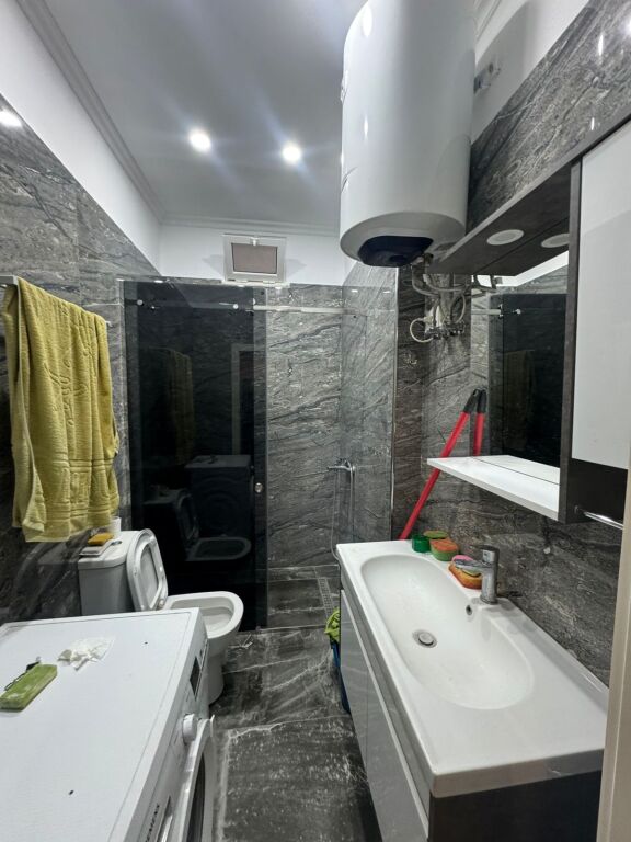 🏡 **JEPET ME QIRA PJESË VILE 2+1+2