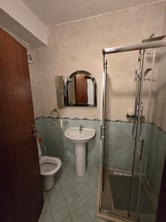 🏡 JEPET ME QIRA | APARTAMENT 2+1+2 – KOMUNA E PARISIT