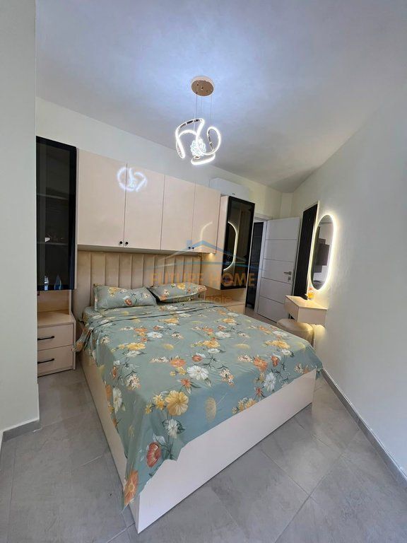 Apartament me qera 1+1+ Post Parkimi , Selvia, Tirane . AREA73969