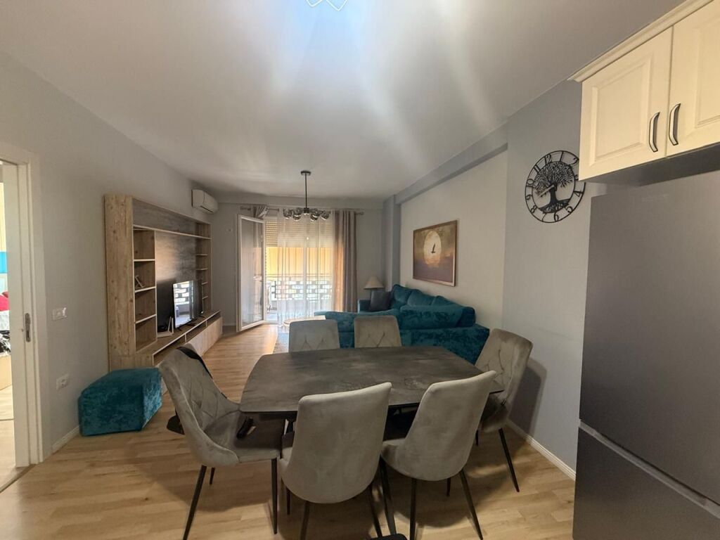 Qera | Apartament 2 + 1 | Kompleksi Golden Park | 650 €/muaj