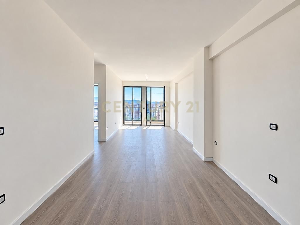 Shitet Apartament 3+1+2 – Turdiu, Ish Fusha e Aviacionit!