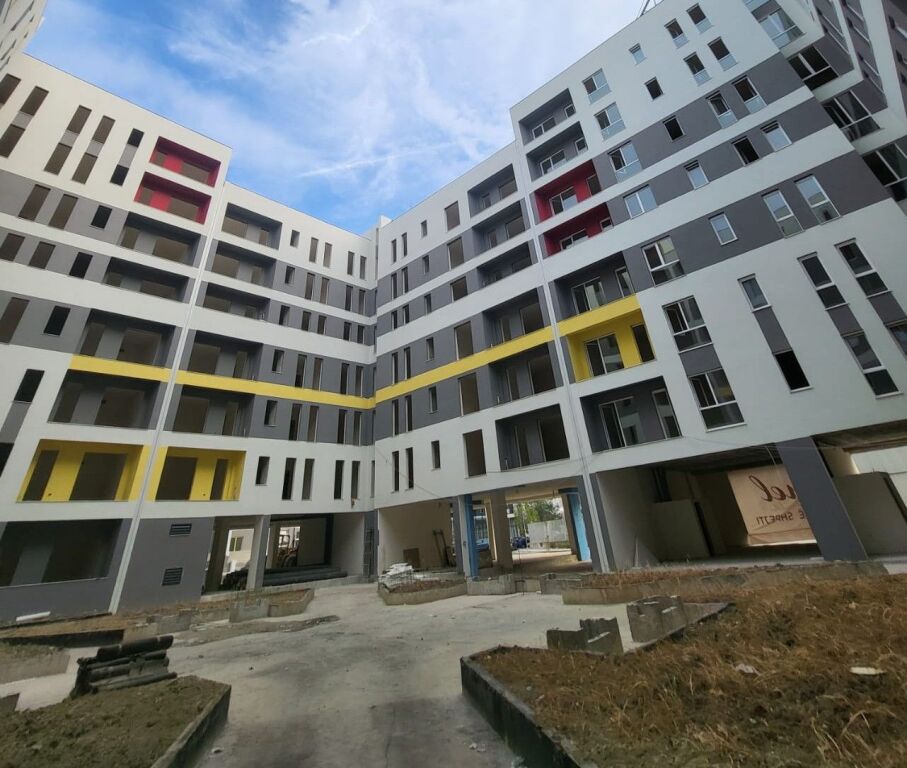 🏡 SHITET APARTAMENT 2+1 + POST PARKIMI – UNIVERS CITY 📍