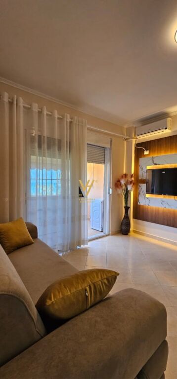 SHITET APARTAMENT 2+1+BLK NE GOLEM 165.000 EURO