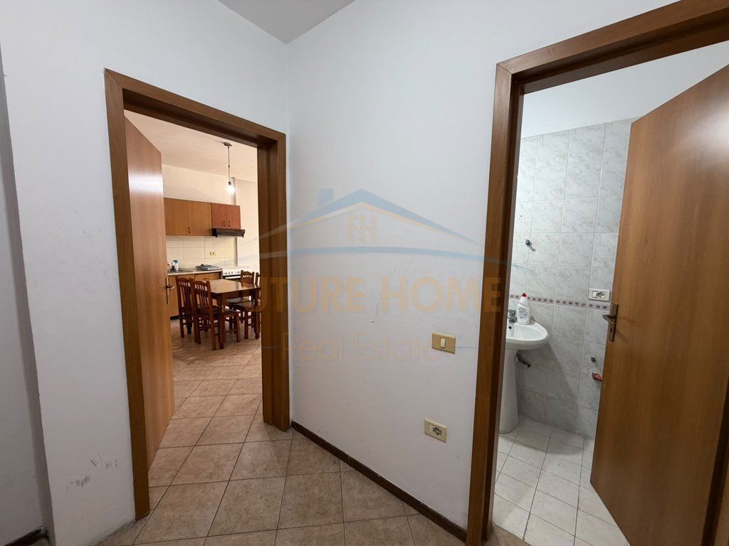 Disponiamo di un appartamento in affitto, vicino alla Facoltà di Scienze.