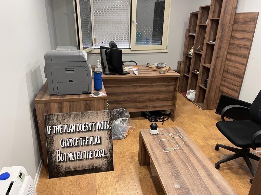 OFFICE FOR RENT KAVAJES STREET
