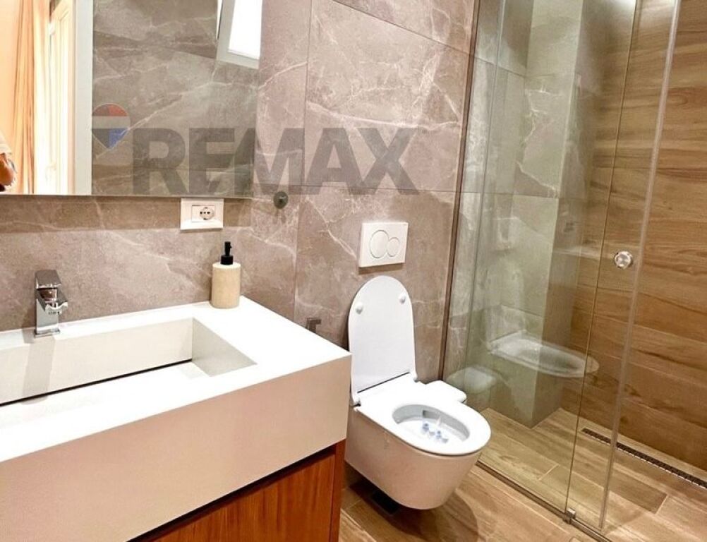 Apartament 2+1+2 me qira tek Kopshti Botanik!!! ID: 530181090-163
