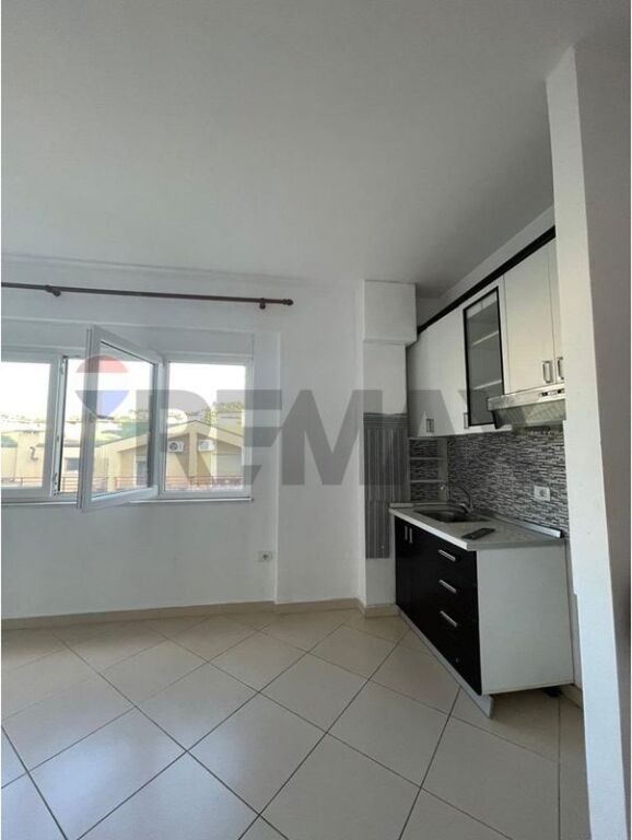 Apartament - Për Qira - FZ Rezidence, Tiranë(ID: 530261059-413)