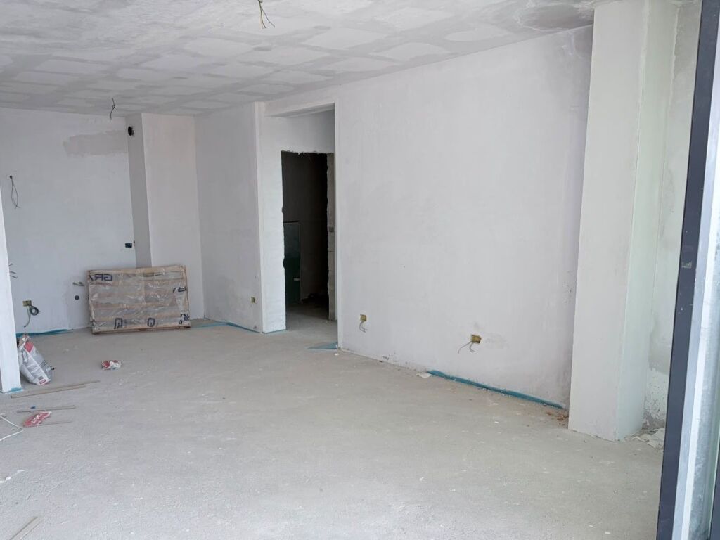 🌊 PORTO LALZI MARINA | APARTAMENT 1+1 NË SHITJE 🏡
