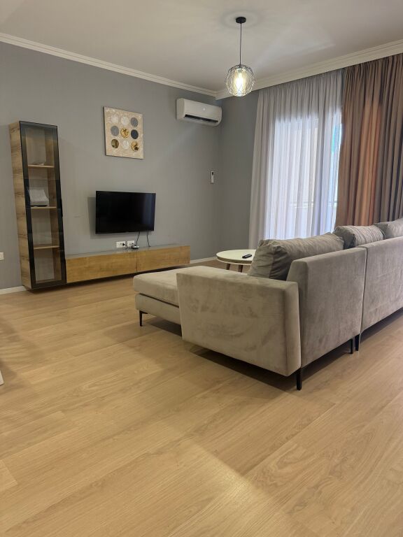 Apartament 1+1+adm+parkim ne Kompleksi Delijorgji