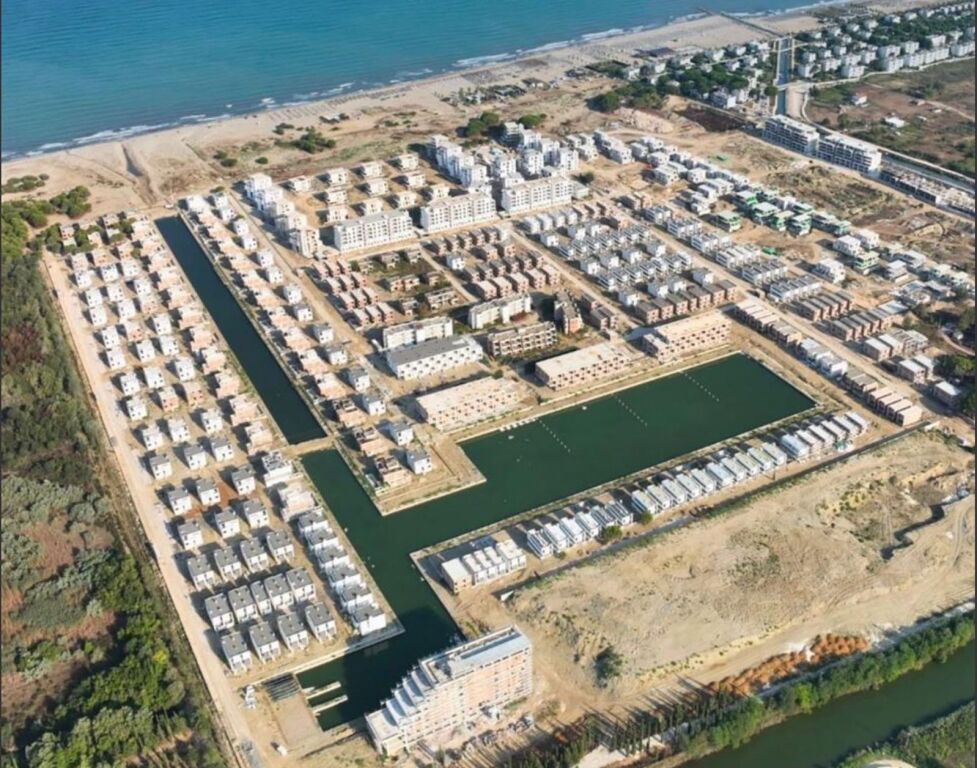 🏡 SHITET APARTAMENT 1+1 – PORTO LALZI MARINA 📍