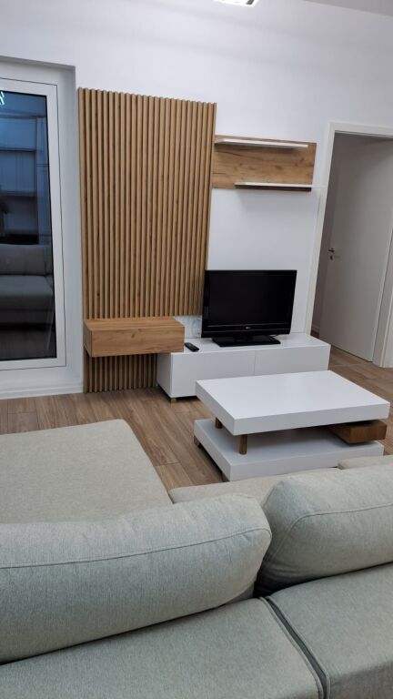 Jepet Me Qera Apartament 2+1+1 Ballkon