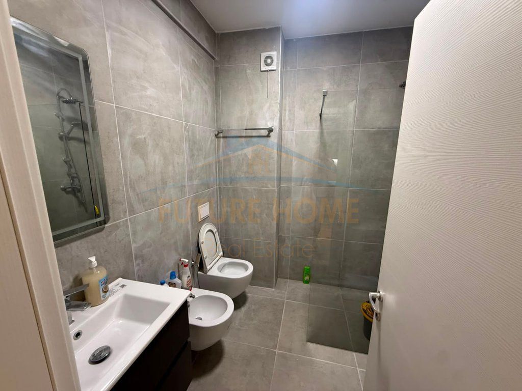 Affitto, Appartamento 1+1, Univers City, Tirana