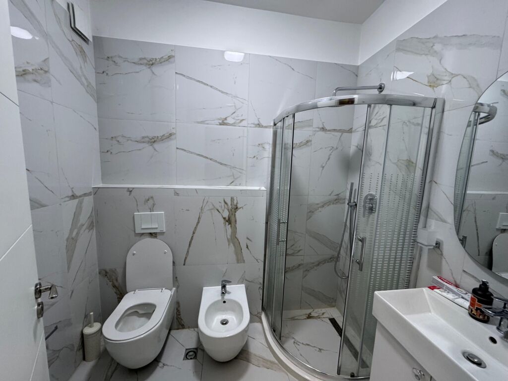 📣 SUPER APARTMENT 1+1 FOR RENT 📍 Green City Residence, Astir ✨  🏢 New and quality building 🛋️ Fully furnished with architect, in contemporary style  💶 Price: 58,000 leke / month